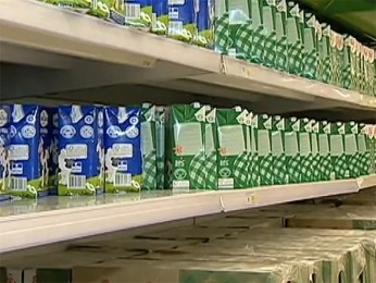Preços do leite longa vida aumentaram 20% no último ano no RS (Foto: Reprodução/RBS TV)
