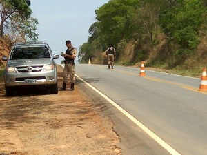Operação em Cláudio (Foto: PM/Divulgação)