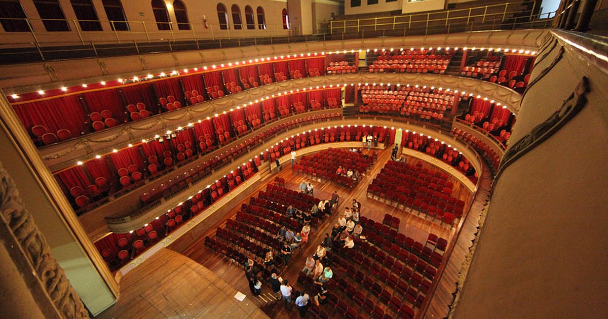 G1 - Teatro Coliseu começa a ser reformado em Santos - notícias em ...