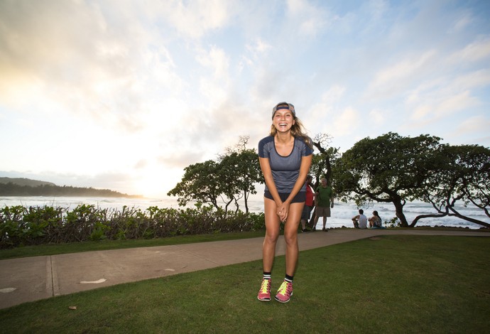 Maya Gabeira voltará a surfar com mais frequência em janeiro, antes de curtir o fim da temporada havaiana (Foto: Pedro Gomes Photography)