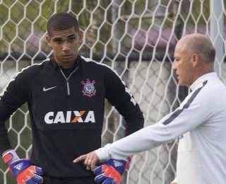 Em segunda Copinha no Corinthians, goleiro quer seguir sem ser vazado
