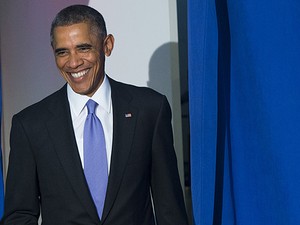 Obama durante evento em que assinou as medidas para reforçar a segurança nas operações do sistema financeiro dos Estados Unidos (Foto: Saul Loeb/AFP)
