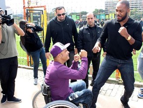 Vitor Belfort Liga Para Jon Jones E Pode Vir A Ser Seu Parceiro De