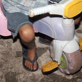 Criança é achada em rodovia com velotrol (Criança é encontrada em rodovia com velotrol (Criança é achada em rodovia com velotrol (Aceituno Jr/ Jornal da Cidade )))