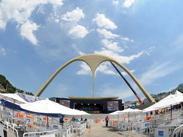 Marquês de Sapucaí se prepara para realizar a apuração do carnaval do Rio de 2016 (Foto: Alexandre Durão/G1)