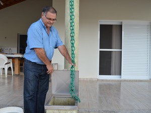 Emílio Assoni criou sistema de captação de água em Piracicaba (Foto: Marcello Carvalho/G1)