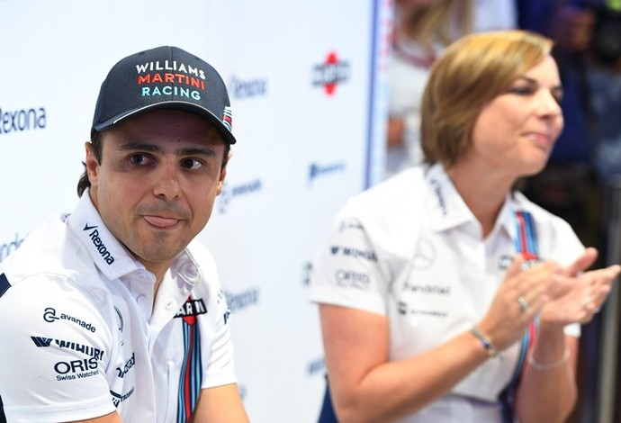 Felipe Massa ao lado de Claire Williams, chefe da Williams (Foto: Divulgação)