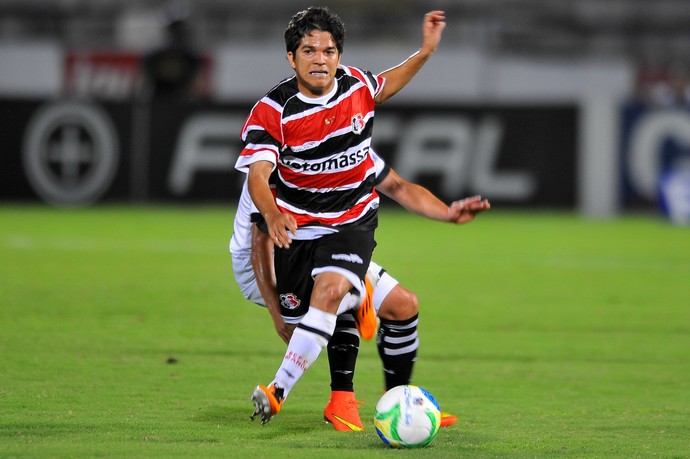 renatinho santa cruz (Foto: Aldo Carneiro / Pernambuco Press)