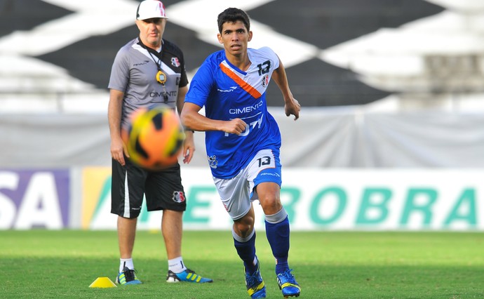 natan santa cruz (Foto: Aldo Carneiro / Pernambuco Press)