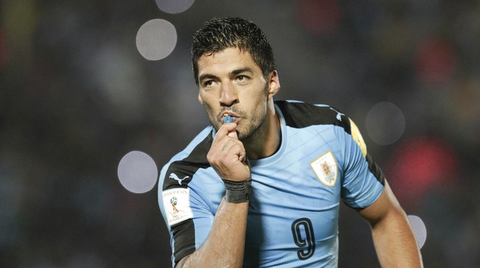 Suarez Uruguai x Paraguai (Foto: AP)