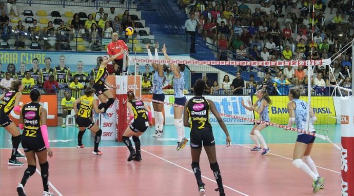 Praia Clube, São Caetano, Superliga Feminina (Foto: Lucas Papel)