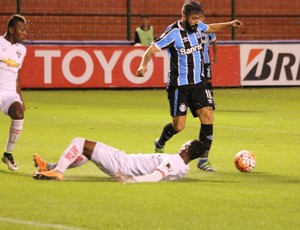 LDU x Grêmio Libertadores Douglas Grêmio Quito Casa Blanca (Foto: Eduardo Moura/GloboEsporte.com)