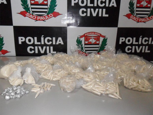 Polícia Civil apreende 1,5 kg de cocaína em uma residência em Barretos (Foto: Divulgação/ Polícia Civil)