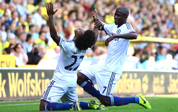 Willian e Ramires Comemoração do Chelsea contra o Norwich (Foto: Getty Images)