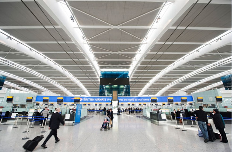 Aeroporto de Heathrow, em imagem de arquivo (Foto: Christian Kober/ AWL Images/Getty Images)