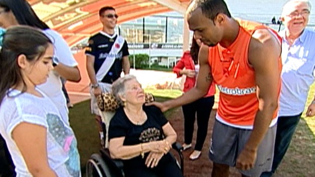 Alecsandro e Vovó Lourdes Vasco (Foto: Reprodução/TV Globo)