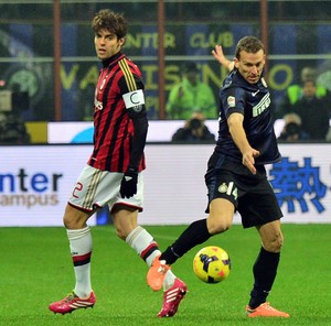 kaka armando milan x internazionale (Foto: AFP)