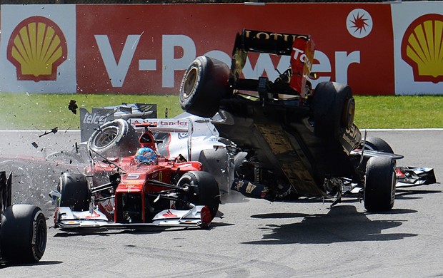 formula 1 grosjean hamilton belgica acidente (Foto: AFP)