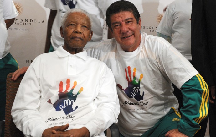 Mandela e Joel Santana (Foto: AFP)