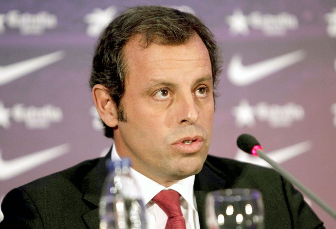 Sandro Rosell presidente do Barcelona coletiva (Foto: EFE)