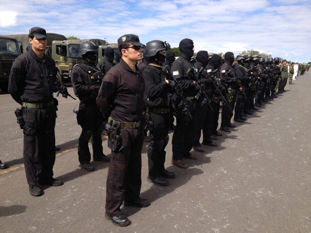 Grupo de Prevenção e Combate ao Terrorismo do Comando Militar do Planalto (Foto: Felipe Néri / G1)