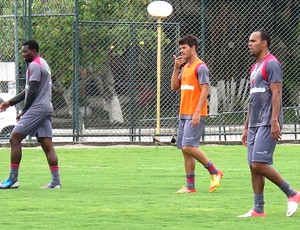 Tenório e Alecsandro no treino do Vasco (Foto: André Casado / Globoesporte.com)