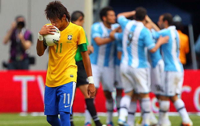 neymar brasil argentina (Foto: Agência Getty Images)