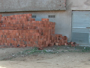 Segundo a polícia, suspeito é companheiro da vítima (Foto: Reprodução/ TV Asa Branca)