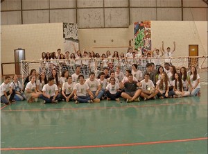 Professor e alunos que introduziram o goalball no IFTO (Foto: Reprodução/TV Anhanguera)