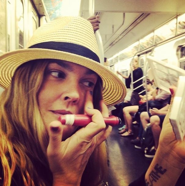 Drew Barrymore (Photo: Instagram / Playback)