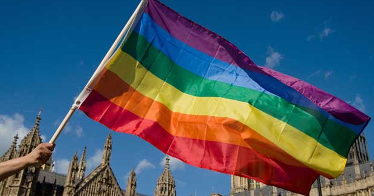 G Câmara dos Lordes aprova casamento gay no Reino Unido notícias em Mundo