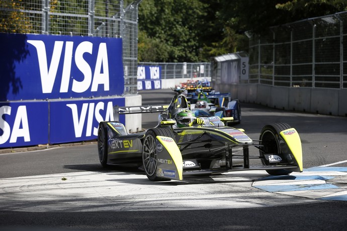 Nelsinho Piquet em ação no ePrix da Fórmula E em Londres (Foto: Divulgação)