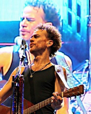 Nando Reis e Os Infernais (Foto: Marcos Dantas/G1 AM)