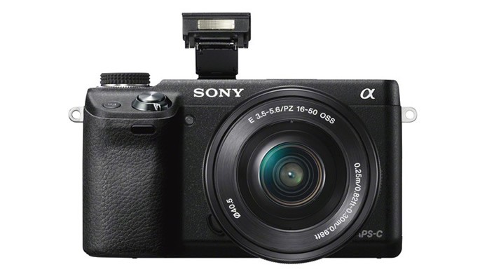 Além de ser uma excelente câmera semiprofissional, a Nex-6 garante o acesso a uma loja virtual com vários aplicativos da Sony (Foto: Divulgação/Sony)