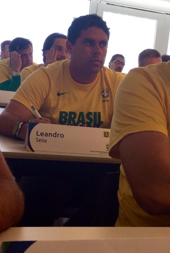 Leandro Sena, técnico do Globo FC, participa de curso da CBF