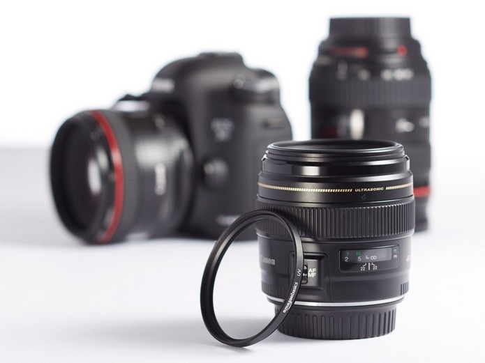 Procure saber preços e disponibilidades das lentes compatíveis com a câmera (Foto: Reprodução/TechTudo)