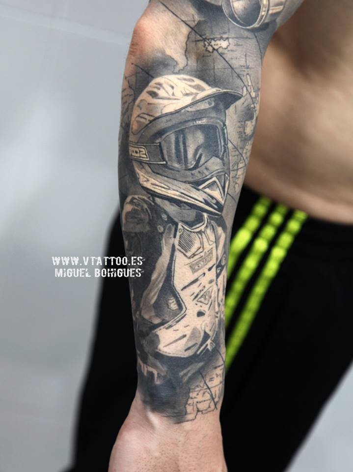 Neymar Homenageia A Infancia Com Nova Tatuagem De Miguel Bohigues