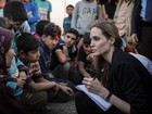 Após mastectomia, Angelina Jolie retoma trabalho com a ONU