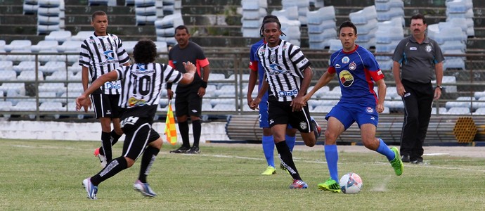 Treze 2 x 0 Queimadense, amistoso no Estádio Amigão (Foto: Nelsina Vitorino / Jornal da Paraíba)