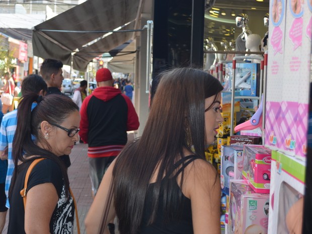 Dia das Crianças movimenta comércio de Piracicaba (Foto: Carol Giantomaso/G1)