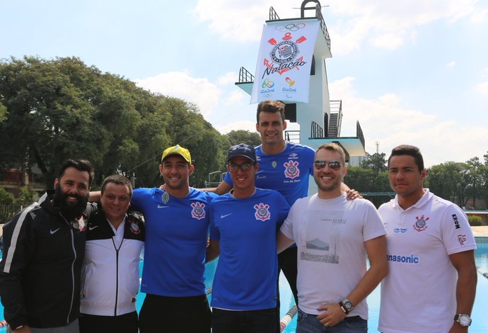 Equipe olímpica de natação do Corinthians (Foto: Agência Corinthians)