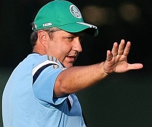 Bragantino ou Rio Claro nas quartas? Kleina analisa rivais e evita escolher