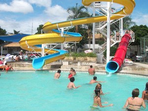 O Hot Park parque aquático tem diversos ambientes, que integram toboáguas e muitos brinquedos radicais. (Foto: Elisângela Nascimento/G1 GO)