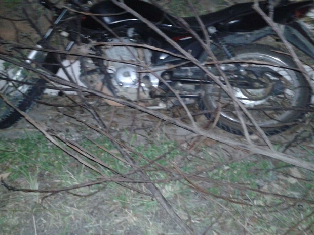 Motociclista morre após acidente na BR-101 (Foto: Marcos Cunha / Itamaraju Notícias)