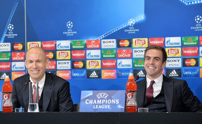 Robben e Lahm entrevista coletiva Bayern de Munique (Foto: EFE/Alessandro Di Marco)