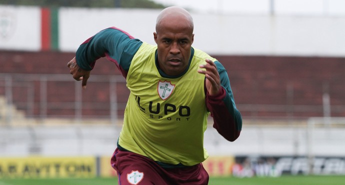 Marcos Assunção, Portuguesa (Foto: Anderson Rodrigues / Ag. Estado)