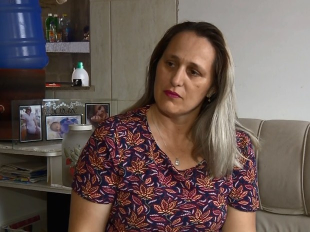 Beneficiários tem optado por planos mais baratos ou passam a usar o SUS, pouso alegre (Foto: Reprodução EPTV) Beneficiários tem optado por planos mais baratos ou passam a usar o SUS, pouso alegre (Foto: Reprodução EPTV)