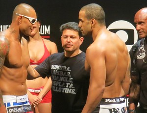 Rafael Feijão Thiago Silva UFC Brasil (Foto: Adriano Albuquerque)