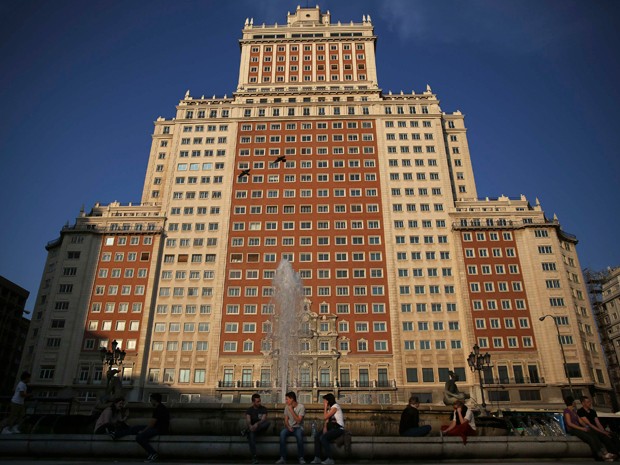  prédio de 28 andares, Edificio España, que era o maior prédio da Espanha quando foi construído em 1940, é um marco no centro da capital espanhola e era utilizado para abrigar um hotel e escritórios, embora esteja vago por vários anos (Foto: Reuters)