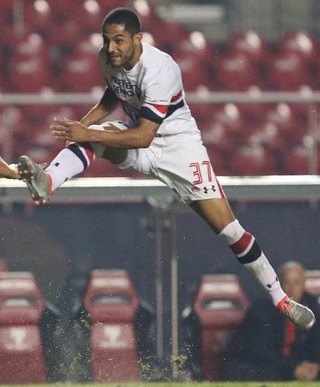 São Paulo x Vitória Ytalo (Foto: Rubens Chiri/saopaulofc.net)